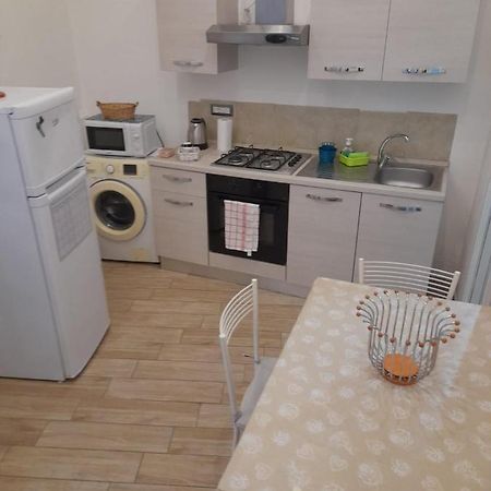 Flaviogioia Apartment Наполи Екстериор снимка
