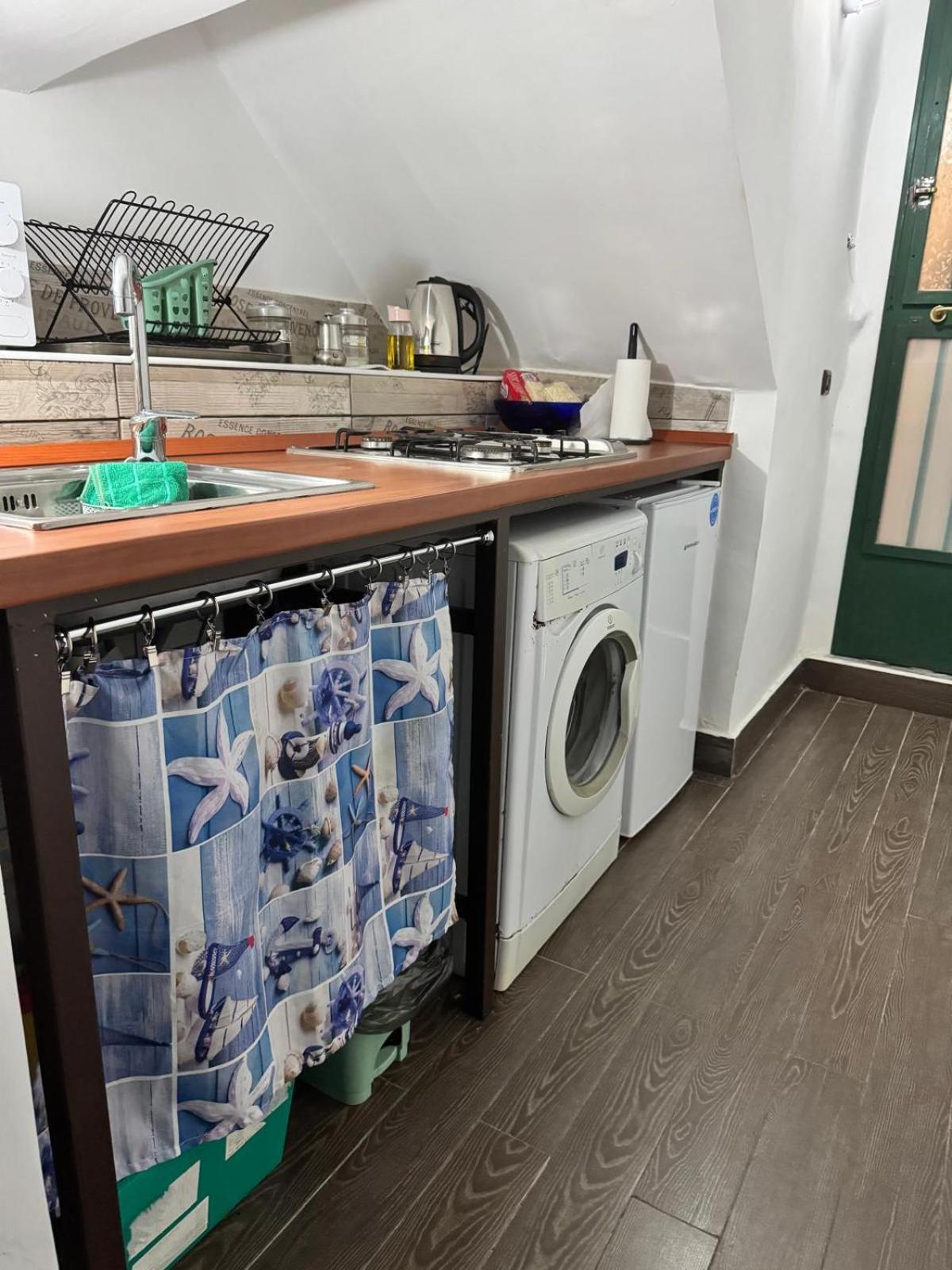 Flaviogioia Apartment Наполи Екстериор снимка