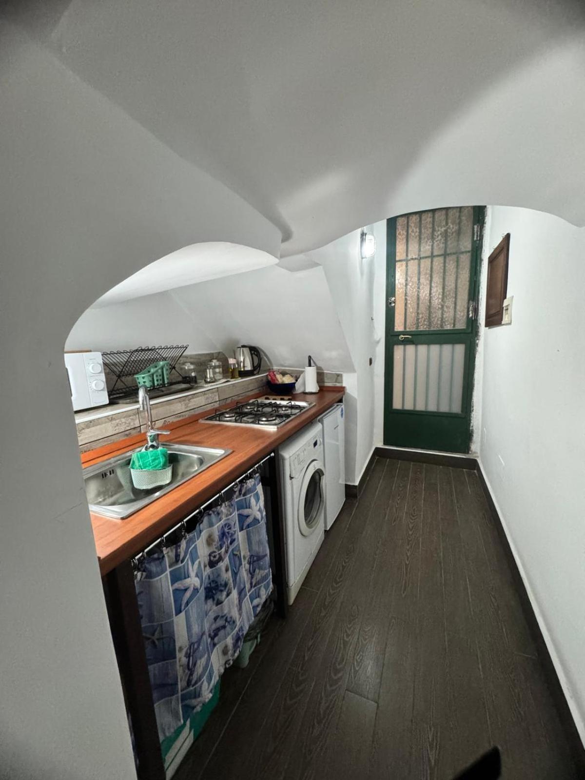 Flaviogioia Apartment Наполи Екстериор снимка