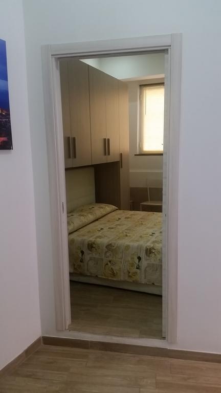 Flaviogioia Apartment Наполи Екстериор снимка